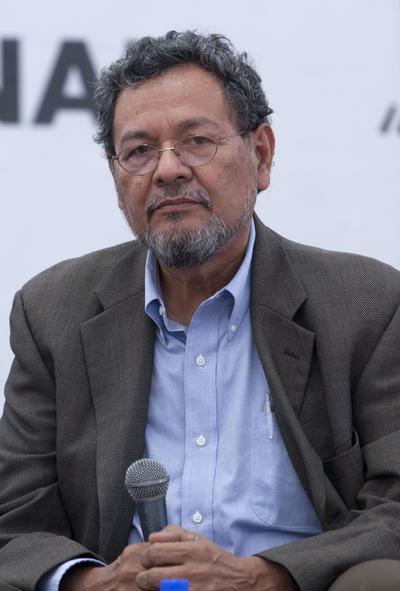 Élmer Mendoza